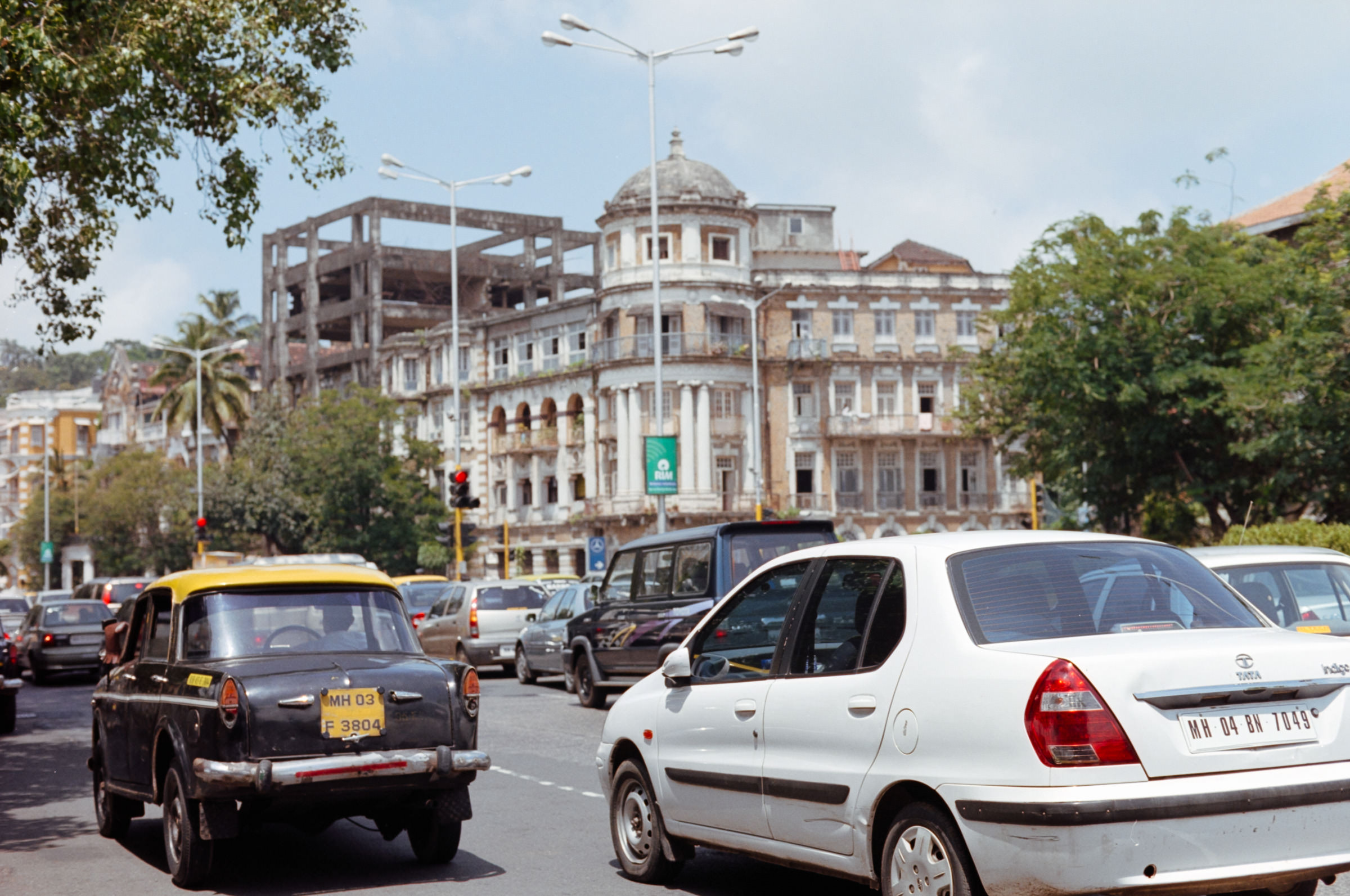 AHP F2004 09 002 sc250526 img25 NLP